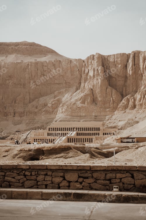 Preview: Vertical shot of an old memorial temple of Queen Hatshepsut in Egypt under the clear sky