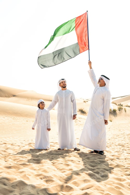 Preview: Three generation family making a safari in the desert of Dubai