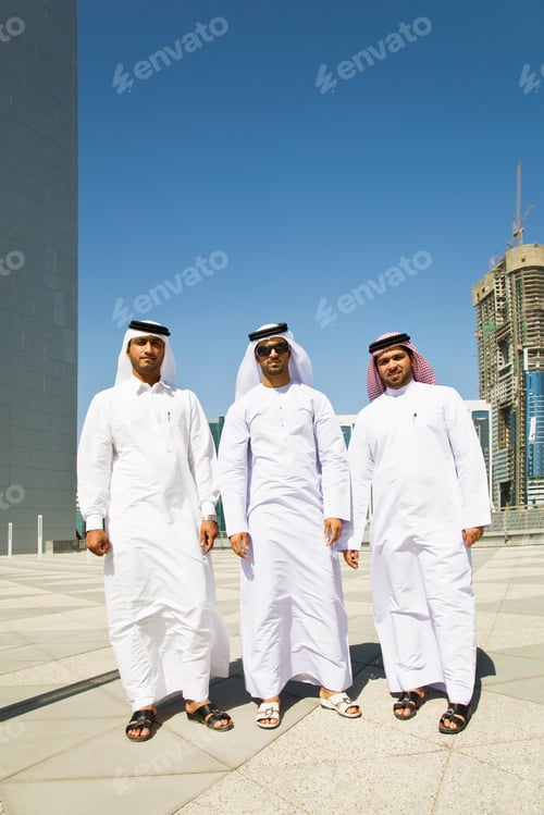 Preview: Portrait of middle eastern businessmen