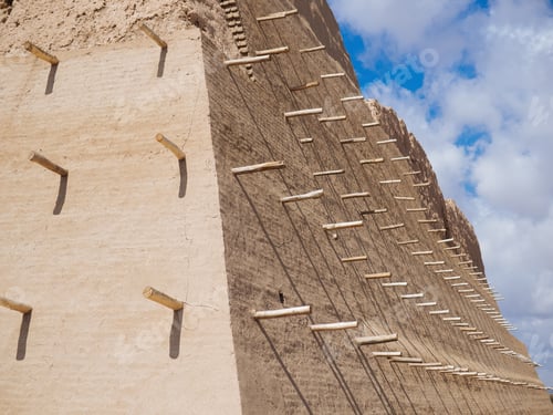 Vista previa: Muro macizo de ladrillo de la antigua ciudadela