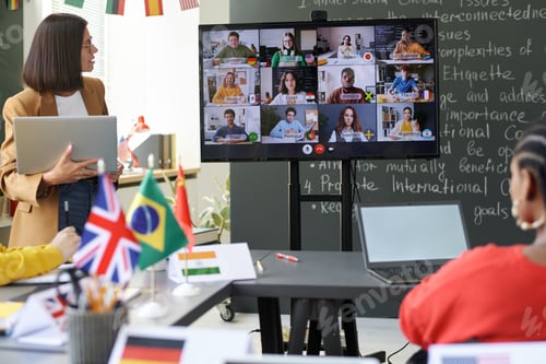 Preview: Online conference with international students