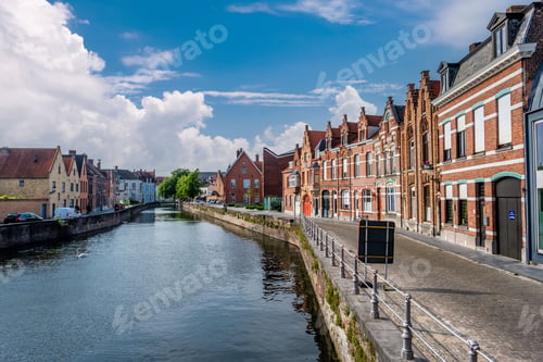 Preview: Bruges (Brugge) cityscape with water canal