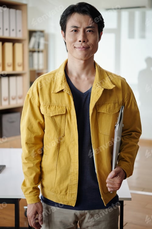Preview: Smiling Manager with Clipboard