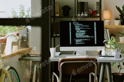 Preview: Desktop PC In Modern Office