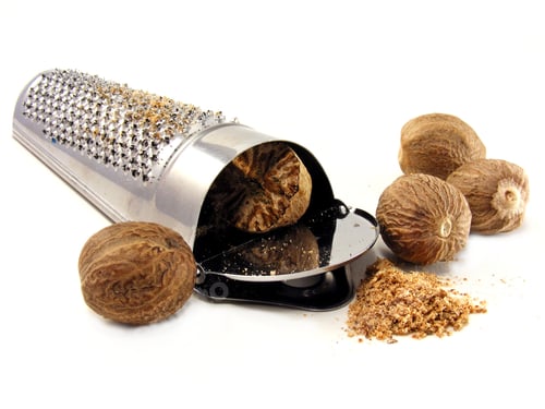 Preview: Nutmeg Grater and Nutmeg
