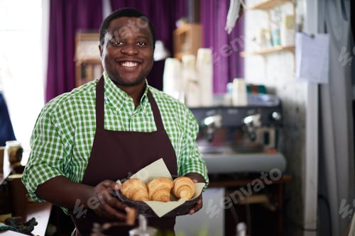 Preview: Fresh croissants