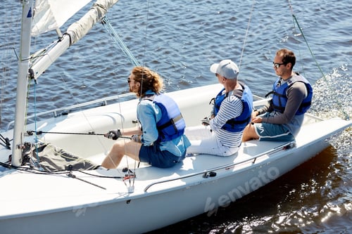 Preview: Weekend sailing
