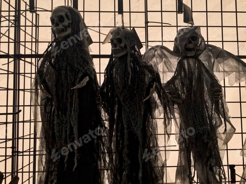 Preview: Three ghost skeletons waiting to do their job