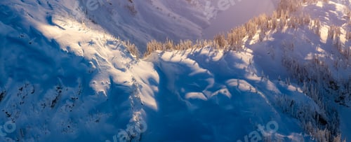 Preview: Snow covered mountain top. Canadian Winter Landscape Nature Background