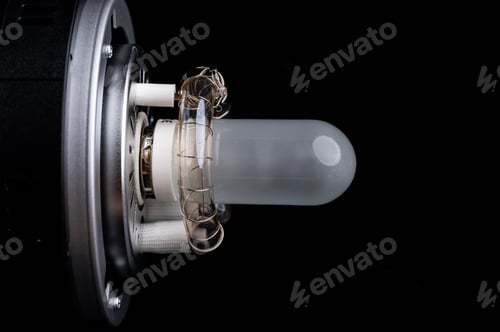 Preview: Studio flash light bulb closeup, spotlight bulb studio lamp for a photoelectric technology