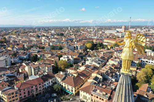 Preview: Aerial shot of the cityscape of Padova in Italy under the sunlight