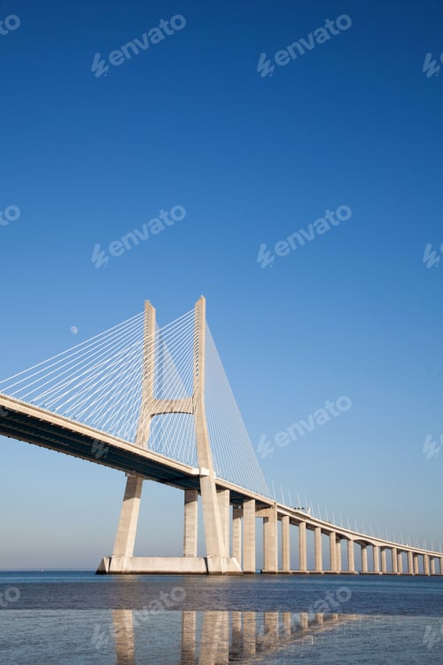 Preview: Vasco da Gama bridge in Lisbon