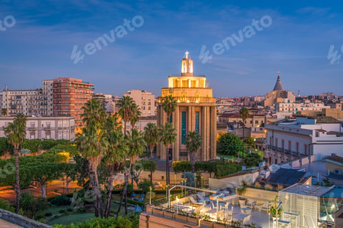 Preview: Syracuse, Sicily Cityscape View at Dawn