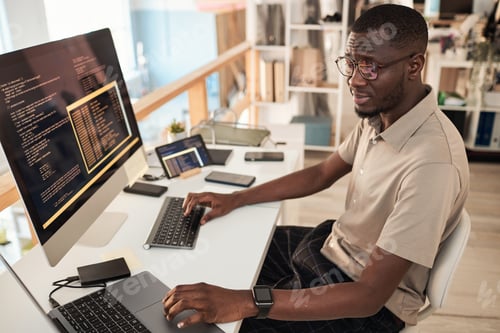 Preview: Devops Engineer Identifying Technical Problems