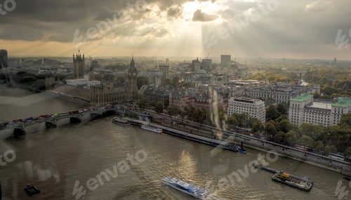 Preview: London shines from on top of the London Eye