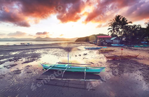 Preview: Boat in Philippines