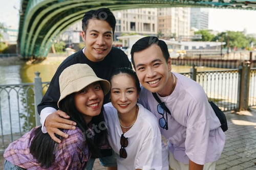 Preview: Smiling Hugging Friends