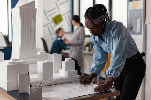 Preview: African american business woman at architectural office
