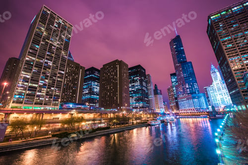 Preview: Chicago River Reflections