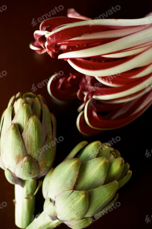 Preview: Globe artichokes and cabbage