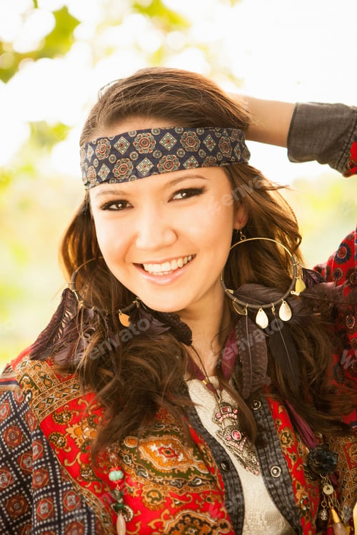 Preview: Young woman wearing hippy clothing