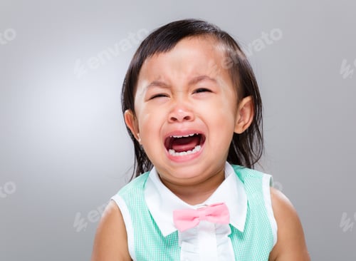 Preview: Baby girl cry
