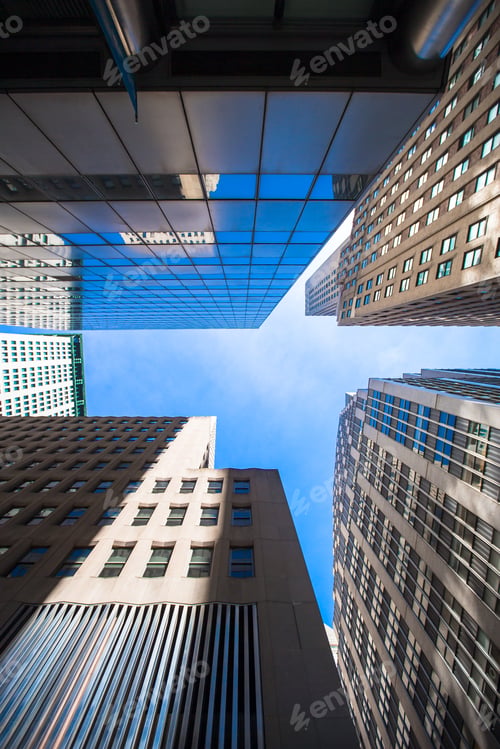 Preview: New York Skyscrapers View Upward
