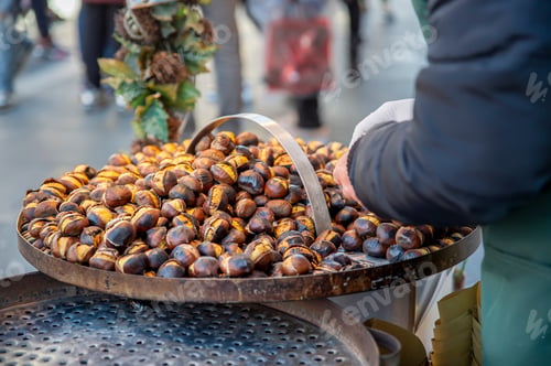 Preview: roasted chestnuts