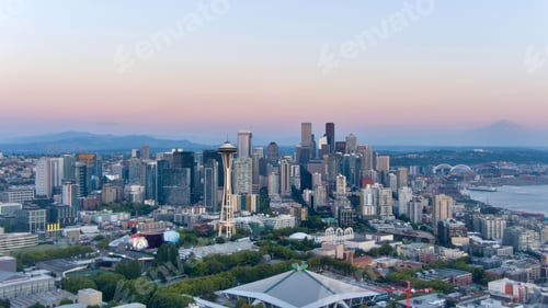 Preview: The Seattle, Washington skyline at sunset