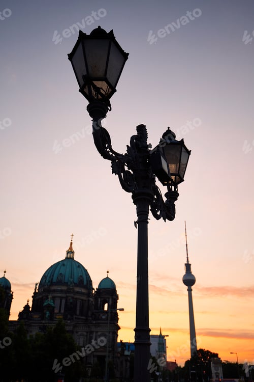 Preview: Berlin at the sunrise