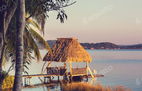 Preview: Peten lake