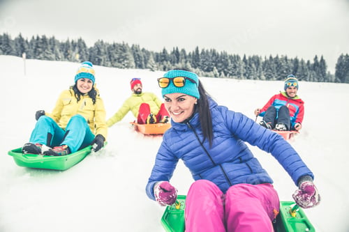 Preview: Skiers on winter holiday