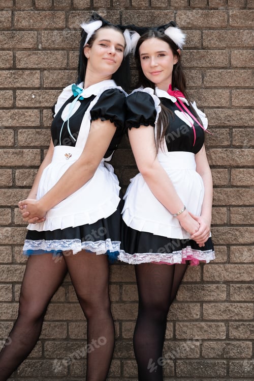 Preview: Cosplay girls dressed as Japanese Maids