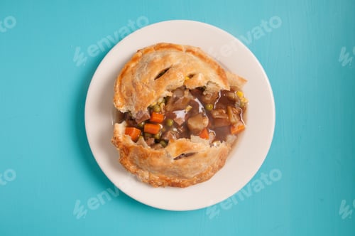 Preview: beef meat pie with gravy