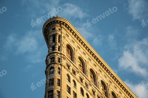 Preview: Closeup shot of the Flatiron Building in New York City