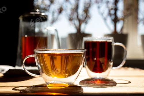 Preview: Tea in glass mugs
