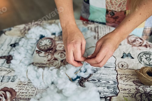 Preview: Handmade Christmas wreath. Making Christmas decorations.