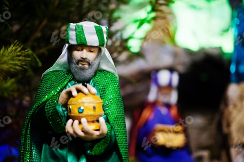 Preview: Very large christmas nativity crib