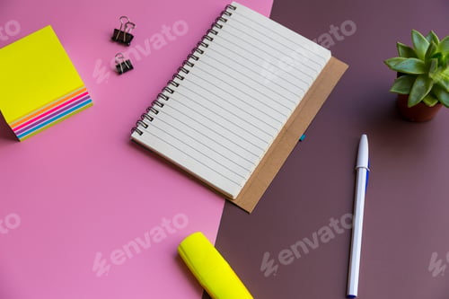 Preview: Notepad, pen and plants