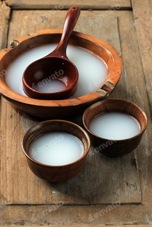 Preview: Makgeolli, Traditional Korean Alcoholic Rice Wine Drink