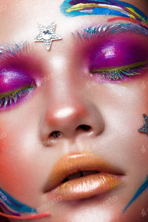 Preview: girl with creative make-up