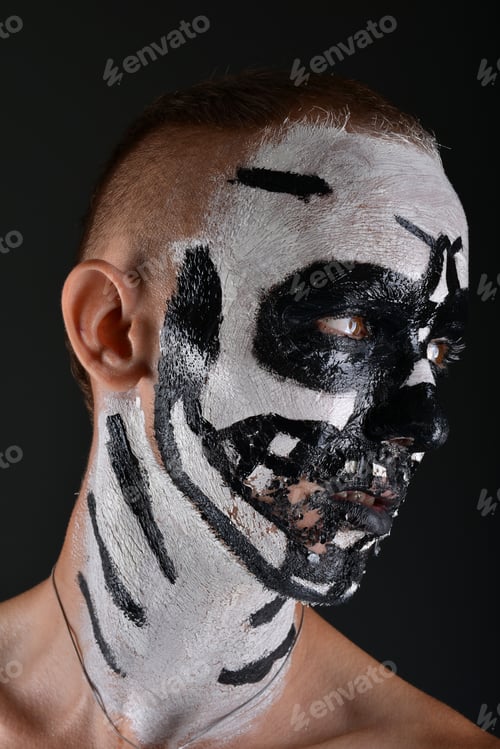 Preview: Halloween Face Painting