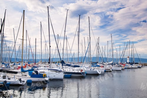 Preview: view of a marina in Trondheim