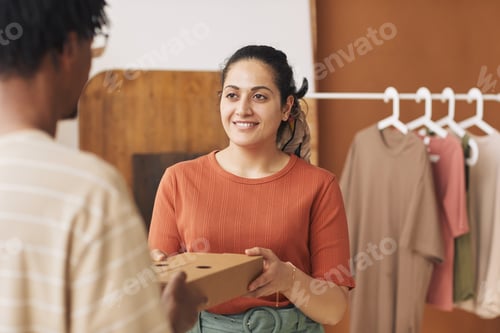 Preview: People working with parcels