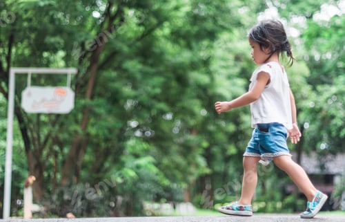 Preview: A girl walking cross the street