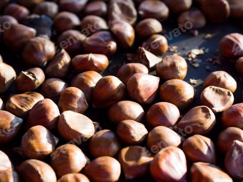 Preview: Roasted chestnut in Paris
