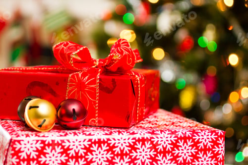 Preview: Presents