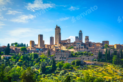 Preview: San Gimignano medieval town towers skyline. Tuscany, Italy
