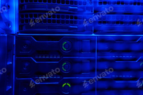Preview: Picture of working mainframe in database center