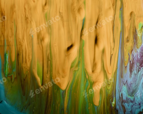 Preview: Bright paint flows on wall